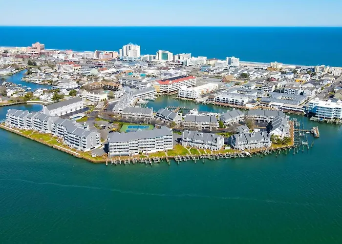 Apartment Harbour Island 403m *